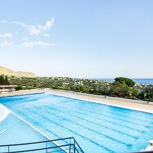 Hotel Torre Artale, Trabia